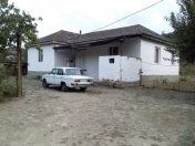 Satılır 3 otaqlı 110 m2 həyət evi Lerik