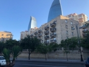 İcarəyə verilir 2 otaqlı 48 m2 köhnə tikili Azneft meydanı