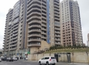 Satılır 4 otaqlı 244 m2 yeni tikili 28 May m.