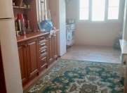 Satılır 3 otaqlı 90 m2 köhnə tikili Həzi Aslanov