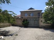 Satılır 12 otaqlı 290 m2 həyət evi Əhmədli