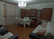 Satılır 4 otaqlı 100 m2 köhnə tikili Həzi Aslanov m.