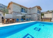 İcarəyə verilir 6 otaqlı 270 m2 həyət evi İsmayıllı