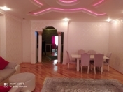 Satılır 4 otaqlı 131 m2 yeni tikili Yeni Yasamal