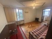 Satılır 2 otaqlı 30 m2 köhnə tikili Badamdar