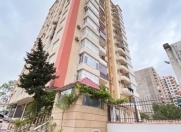 Satılır 3 otaqlı 140 m2 yeni tikili Hüseyn Cavid parkı