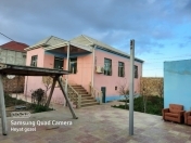 Satılır 3 otaqlı 100 m2 həyət evi Binə