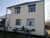 Satılır 5 otaqlı 200 m2 bağ evi Novxanı