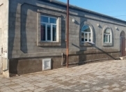 Satılır 4 otaqlı 168 m2 həyət evi Binə