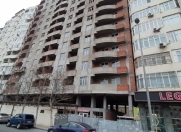 Satılır 1 otaqlı 68 m2 yeni tikili Gənclik m.