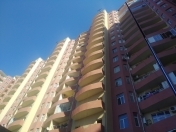 Satılır 1 otaqlı 65 m2 yeni tikili Şah İsmayıl Xətai m.