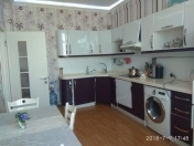 Satılır 3 otaqlı 100 m2 yeni tikili 8 km