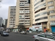 İcarəyə verilir 6 otaqlı 750 m2 obyekt Elmlər Akademiyası m.