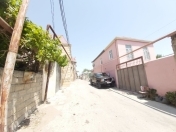 Satılır 4 otaqlı 120 m2 həyət evi İnşaatçılar m.