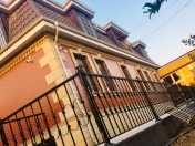 Satılır 7 otaqlı 400 m2 bağ evi Xətai r.