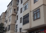 İcarəyə verilir 1 otaqlı 30 m2 köhnə tikili Moskva univermağı