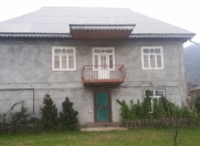 Satılır 5 otaqlı 240 m2 həyət evi Lənkəran