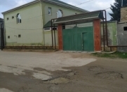 Satılır 8 otaqlı 280 m2 villa Binə