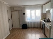 Satılır 2 otaqlı 46 m2 həyət evi İnşaatçılar m.