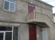 Satılır 5 otaqlı 200 m2 həyət evi Binə
