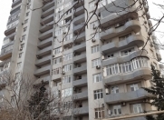 Satılır 3 otaqlı 131 m2 yeni tikili 1 mkr