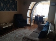 İcarəyə verilir 3 otaqlı 65 m2 köhnə tikili Neftçilər m.
