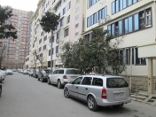 Satılır 4 otaqlı 102 m2 köhnə tikili 8 mkr