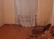 Satılır 2 otaqlı 60 m2 köhnə tikili 8 mkr