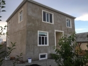Satılır 7 otaqlı 200 m2 həyət evi Saray