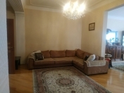 Satılır 3 otaqlı 157 m2 yeni tikili Nəriman Nərimanov m.
