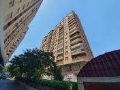 İcarəyə verilir 3 otaqlı 160 m2 yeni tikili Nəsimi r.