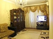 Satılır 3 otaqlı 80 m2 köhnə tikili 9 mkr