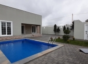 Satılır 4 otaqlı 160 m2 bağ evi Mərdəkan