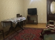 Satılır 3 otaqlı 80 m2 köhnə tikili 28 May m.