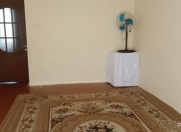 İcarəyə verilir 2 otaqlı 65 m2 köhnə tikili Badamdar