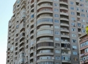 Satılır 4 otaqlı 180 m2 yeni tikili 7 mkr