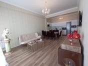 Satılır 3 otaqlı 90 m2 yeni tikili 20 yanvar m.
