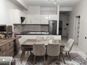 Satılır 1 otaqlı 71 m2 yeni tikili Qara Qarayev m.