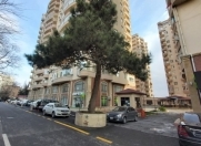 Satılır 1 otaqlı 300 m2 obyekt Elmlər Akademiyası m.