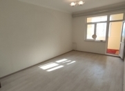 Satılır 1 otaqlı 32 m2 köhnə tikili 3 mkr