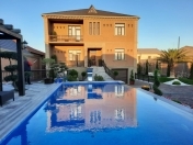 Satılır 6 otaqlı 600 m2 bağ evi Mərdəkan