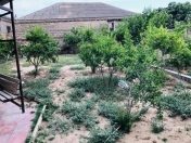 Satılır 3 otaqlı 140 m2 həyət evi Binə