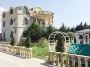 Satılır 8 otaqlı 500 m2 bağ evi Türkan