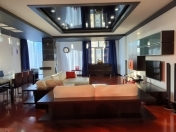 İcarəyə verilir 3 otaqlı 170 m2 yeni tikili 28 May m.