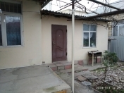 Satılır 4 otaqlı 300 m2 həyət evi Rəsulzadə