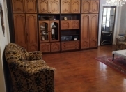 Satılır 4 otaqlı 100 m2 köhnə tikili Gəncə