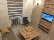 İcarəyə verilir 2 otaqlı 55 m2 köhnə tikili Sahil m.