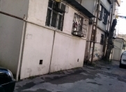 Satılır 3 otaqlı 78 m2 köhnə tikili Metropark