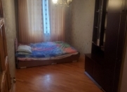 Satılır 3 otaqlı 65 m2 köhnə tikili Qara Qarayev m.