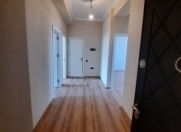Satılır 3 otaqlı 76.7 m2 yeni tikili Xırdalan